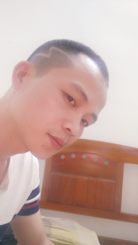 骑着蜗牛看世界的第一张照片--海口中老年相亲网